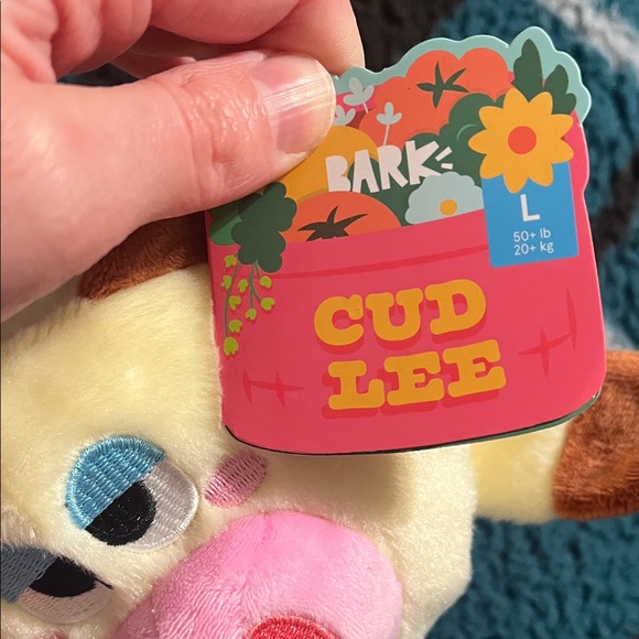 Plush Dog Toy Set — Pink radish with Green Leaf & Cream Cow - Picture 9 of 14